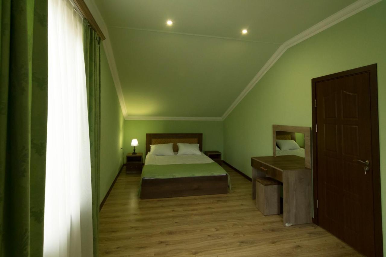 Afa Hotel & Guest House เยเรวาน ภายนอก รูปภาพ